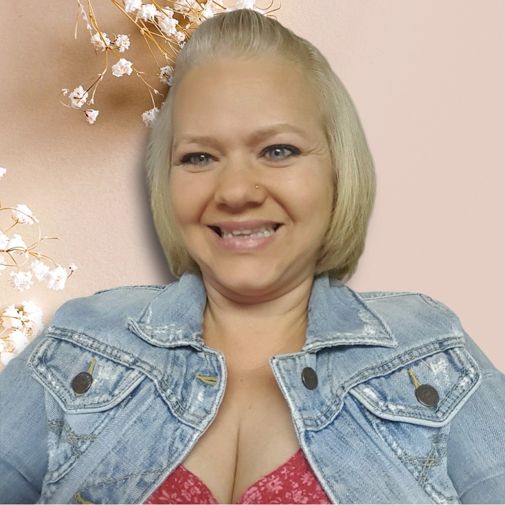 Meet your Posher, Christina